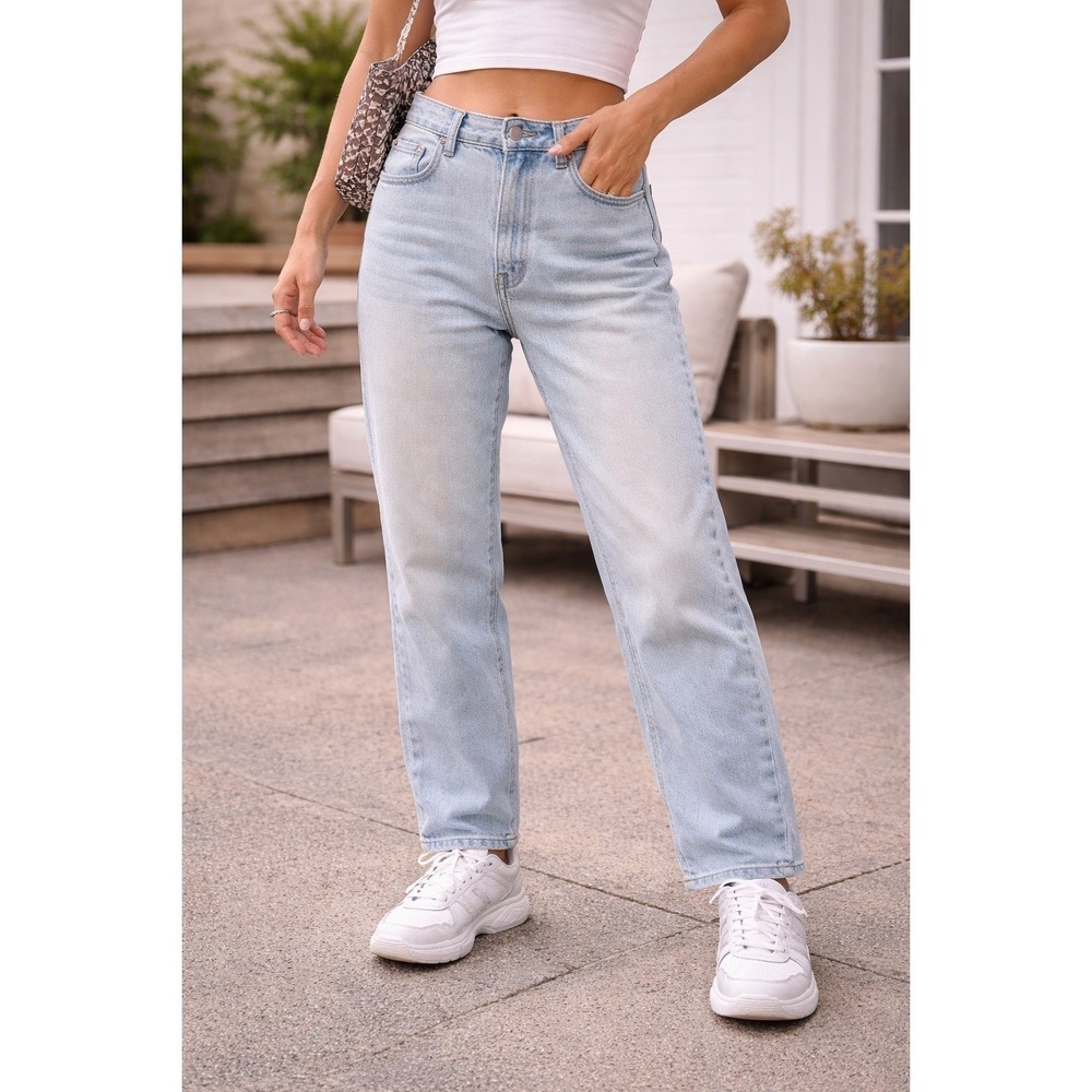 Levi's High Loose Taper Jeans Womens 24 Light Wash Blue Cotton Denim Streetwear